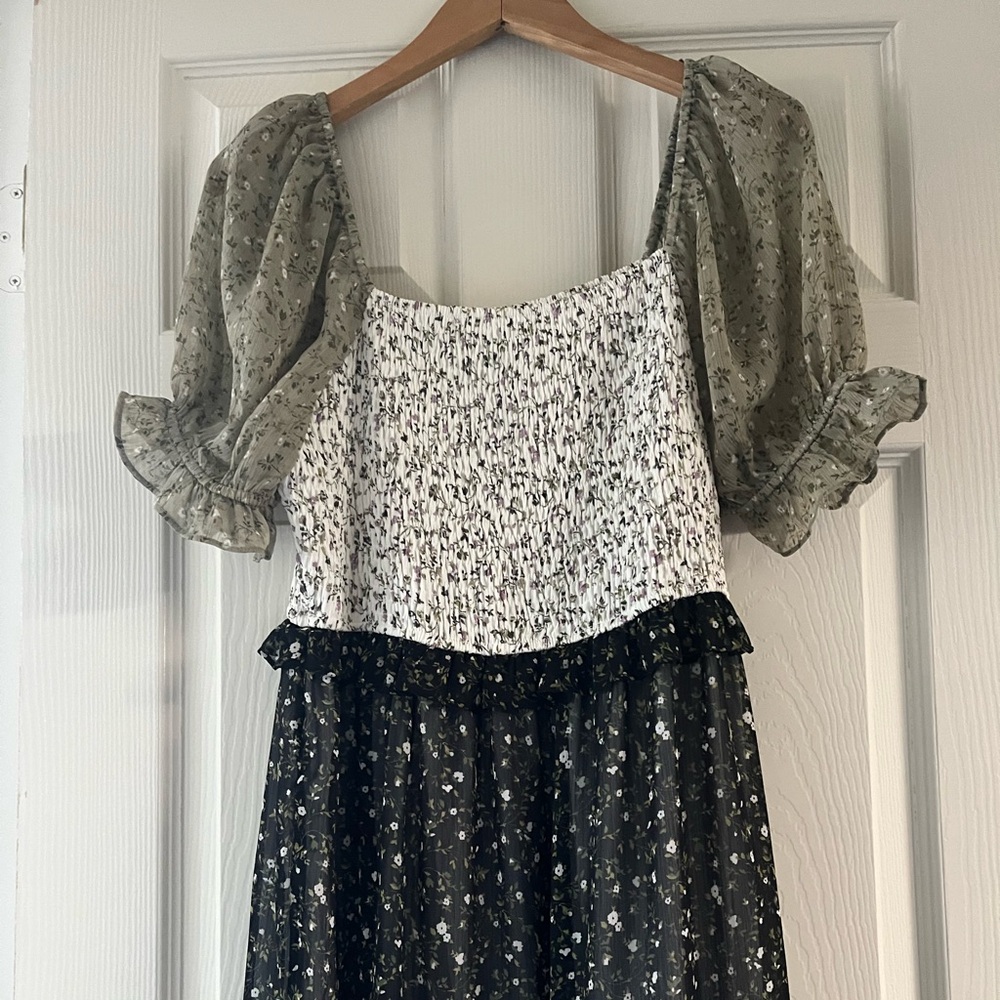 Elegant Floral Women's Dress